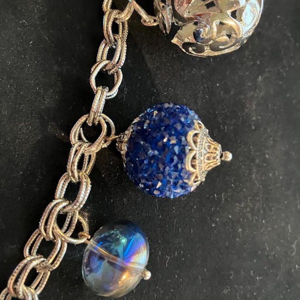 Handcrafted SIlver-Tone Double-Link Chain Bracelet Silver and Navy Crystal Beads - Picture 2 of 9